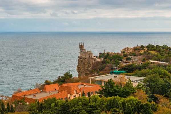 Tourist Object Crimea Swallow Nest Edge Cliff Background Sea — Stock Photo, Image