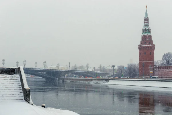 Russland Moskauer Stadtbild Winter Gefrorener Fluss Und Blick Auf Den — Stockfoto