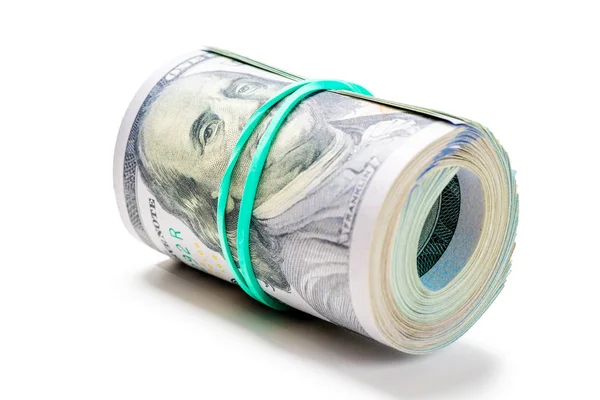 Rodar una gran cantidad de dinero banda elástica aislada sobre fondo blanco —  Fotos de Stock