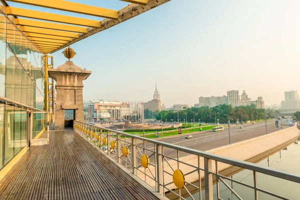 Pohled na most na nádraží Kazan v Moskvě na počátku m — Stock fotografie