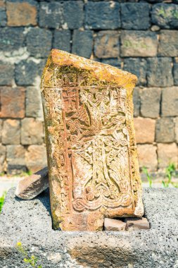 Ermeni mirası taş khachkar güzel desen yakın