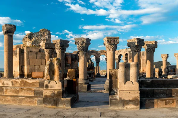 Zvartnots Templo Ruinas Día Soleado Una Atracción Turística Armenia — Foto de Stock