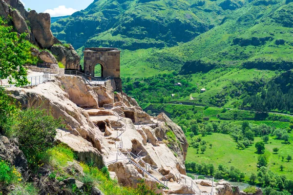 Atracción Turística Georgia Ciudad Cueva Vardzia Tallada Roca —  Fotos de Stock