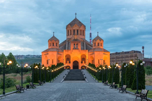 Iglesia Ortodoxa San Gregorio Noche Erevan Armenia —  Fotos de Stock