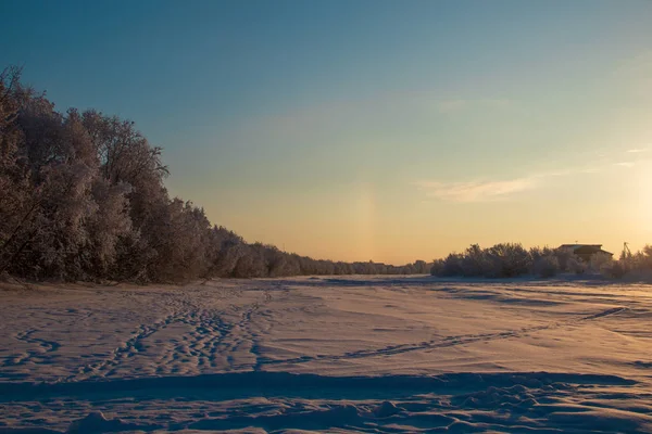 Região Arkhangelsk Inverno Nas Proximidades Aldeia Levkovka Campos Estradas Cobertas — Fotografia de Stock