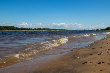 Rybinsk. Tahıl borsasının inşasının görünümü, Kutsal Tr