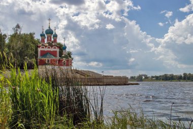 Çirkin. Yaroslavl bölgesi. Uglich Kremlin; Demetrius Kilisesi