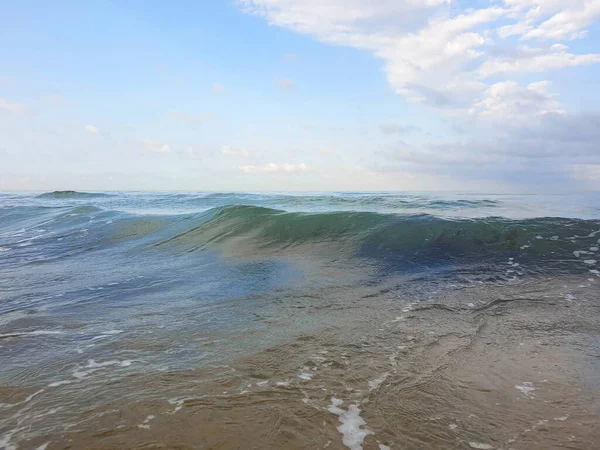 Karadeniz Şeffaf Nazik Dalgaları Sabahki Sahne Güzel Deniz Manzarası Dalgalar — Stok fotoğraf