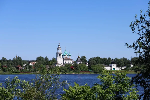 Yaroslavl Monasterio Tolga Catedral Vvedensky Siglo Xvii Vista Desde Río — Foto de Stock
