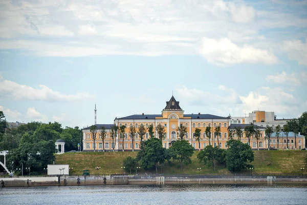 Yaroslavl Tarihi Binalar Yüzyıl Volga Seti Nehir Manzarası Tarihi Binalar — Stok fotoğraf