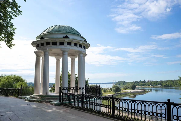 Sommertag Das Wolga Ufer Ist Die Perle Von Jaroslawl Park — Stockfoto