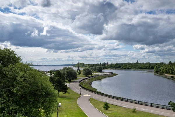 Jour Été Remblai Volga Est Perle Yaroslavl Parc Sur Flèche — Photo