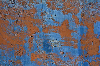 Dokular ve eski metal levha arka plan. Mavi ve kahverengi sac arka plan üzerinde boya soyma. Küçük çizikler ve hasarlar.