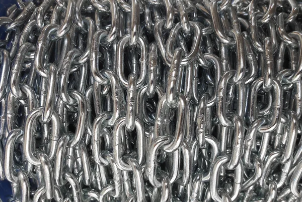 テクスチャの背景金属チェーン 陽極酸化回路 鉄鋼のチェーン鋼鎖の細胞形状 — ストック写真