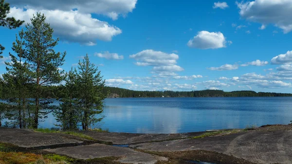 Indah Finnish Lakescape Musim Panas — Stok Foto