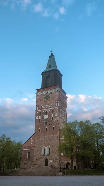 Turku Katedrali Akşam — Stok fotoğraf