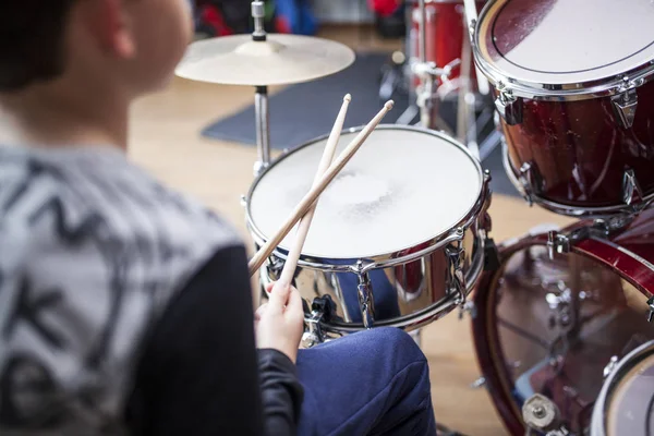 Unrecognizable Caucasian Boy Attending Drum Class Playing — Stock Photo, Image