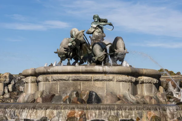 Gefionspringvandet Fuente Gefion Con Estatua Diosa Gefjon —  Fotos de Stock