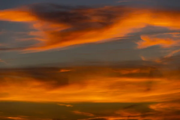 Hořící Nebe Při Západu Slunce Modrými Oranžovými Collors — Stock fotografie