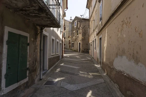 Senj toeristische straat — Stockfoto