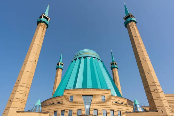 Pavlodar Kazakhstan July 2020 Entrance Mashkhur Jusup Mosque Four Minarets — Stock Photo, Image