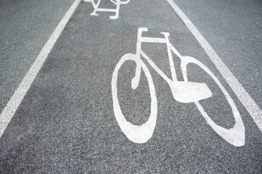 Bisiklet yolu, şehir arkaplanı