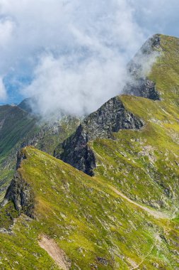 Fagaras 'ta yürüyüş yolu