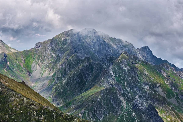 Montagnes Fagaras en Roumanie — Photo