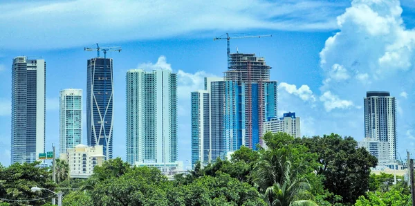 Die Wachsende Skyline Von Miami Florida — Stockfoto