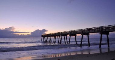 Vero Beach, Florida'da bulunan Vero Beach İskelesi