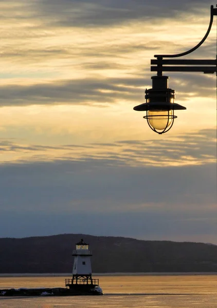 Fyrtårn Ved Lake Champlain Nær Burlington Vermont - Stock-foto