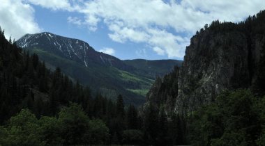 Colorado Crystal Nehri boyunca sürücü