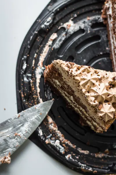 Foto Comida Uma Parte Bolo Cima Mão — Fotografia de Stock