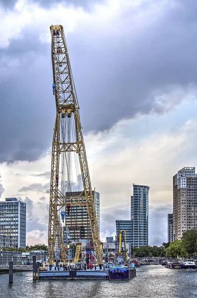 Rotterdam Pays Bas Août 2018 Une Grande Grue Flottante Est — Photo