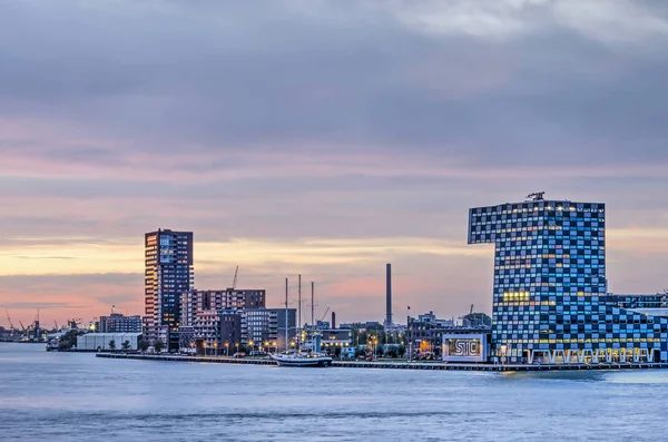 Rotterdam Hollanda Ekim 2018 Renkli Akşam Gökyüzü Lloydkwartier Riverfront Geliştirme — Stok fotoğraf