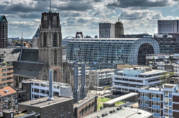 Rotterdam Nizozemsko Dubna 2015 Dvou Významných Budov Centru Města Pozdně — Stock fotografie