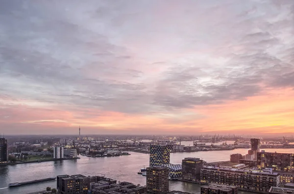 Rotterdam Paesi Bassi Novembre 2018 Cielo Spettacolare Tramonto Sul Fiume — Foto Stock