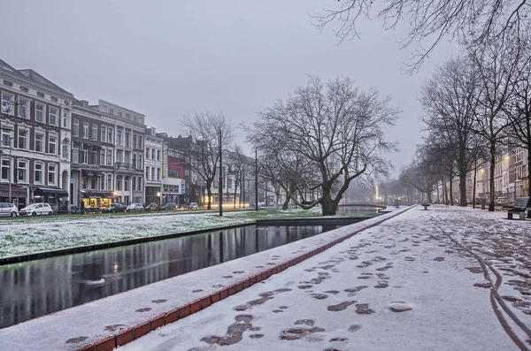 Rotterdam Holanda Dezembro 2018 Vista Longo Cais Coberto Neve Canal — Fotografia de Stock