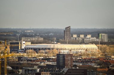 Rotterdam, Hollanda, 10 Aralık 2018: efsanevi Stadyumu uzun mesafe havadan görünümü De Kuip, ev futbol Feyenoord, esas olarak konut mahalleler tarafından çevrili
