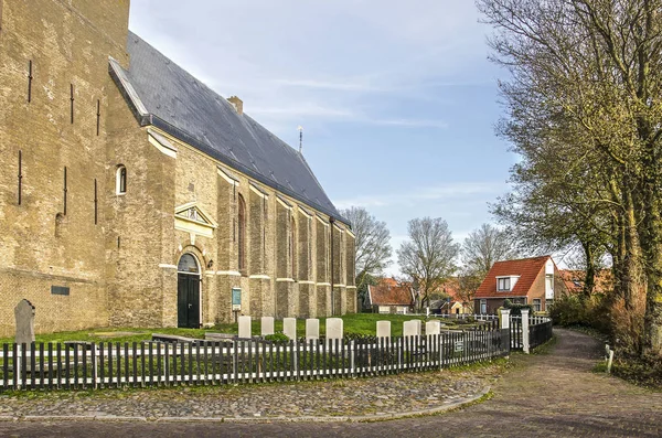 Hindeloopen Nederländerna November 2018 Trädkantad Väg Runt Saint Gertrudis Kyrkan — Stockfoto