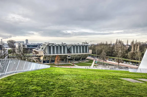 Delft Holandia Grudnia 2018 Widok Zielonego Dachu Biblioteki Delft University — Zdjęcie stockowe