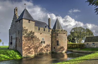 Medemblik, Hollanda, 21 Ekim 2017: Kara bulutlar 13.