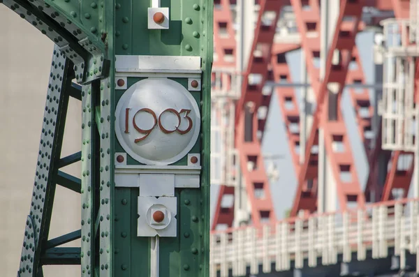 Роттердам Нидерланды Апреля 2019 Года Участок Сохранившегося Моста Спейкениссербридж Берегу — стоковое фото