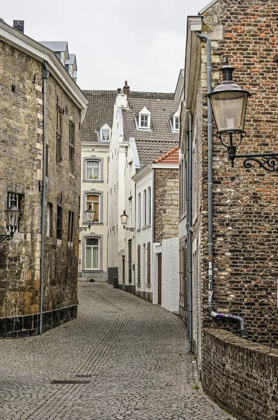 Maastricht Paesi Bassi Settembre 2019 Stretta Strada Tortuosa Nel Centro — Foto Stock