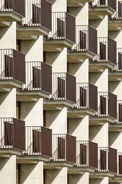 Lansingerland Países Bajos Agosto 2020 Sol Sombra Balcones Muros Separación —  Fotos de Stock