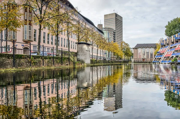 Rotterdam Hollanda Ekim 2019 Polis Merkezi Vaftiz Kilisesi Modern Konutlar — Stok fotoğraf