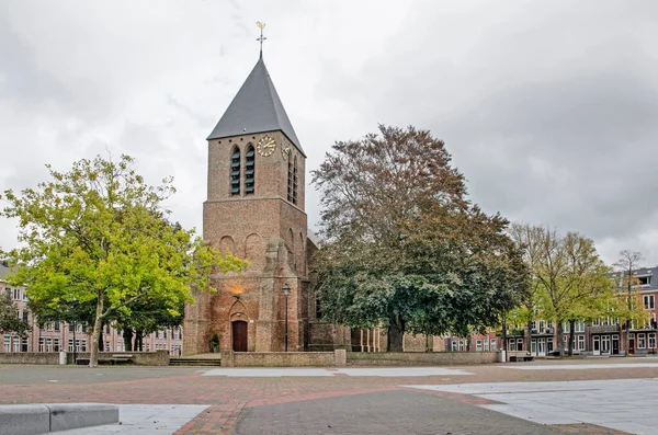 Spijkenisse Paesi Bassi Settembre 2020 Piazza Del Mercato Con Chiesa — Foto Stock