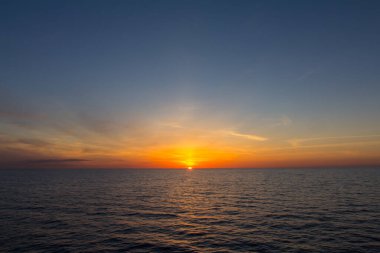 Baltık Denizi 'nde güzel bir gün doğumu