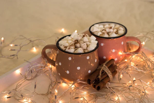 Winter Holiday Composition Two Cute Cups Coffee Marshmallows Wooden White — Stock Photo, Image