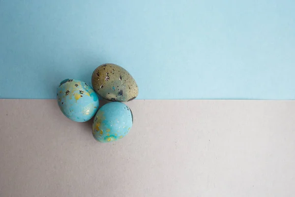 Easter Composition Blue Gray Quail Eggs Gray Blue Paper Background — Stock Photo, Image